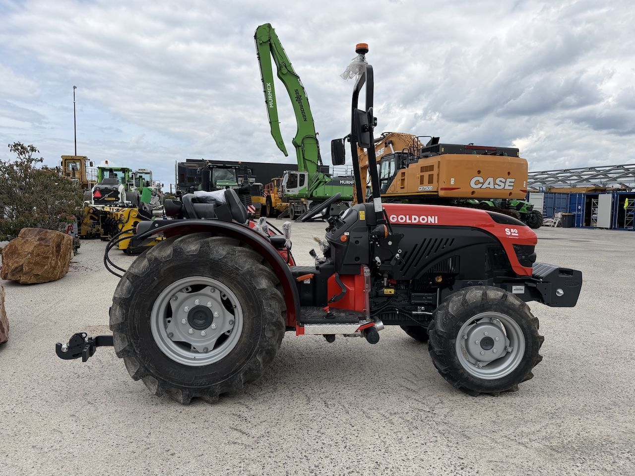 Goldoni S80 smalspoor trekker