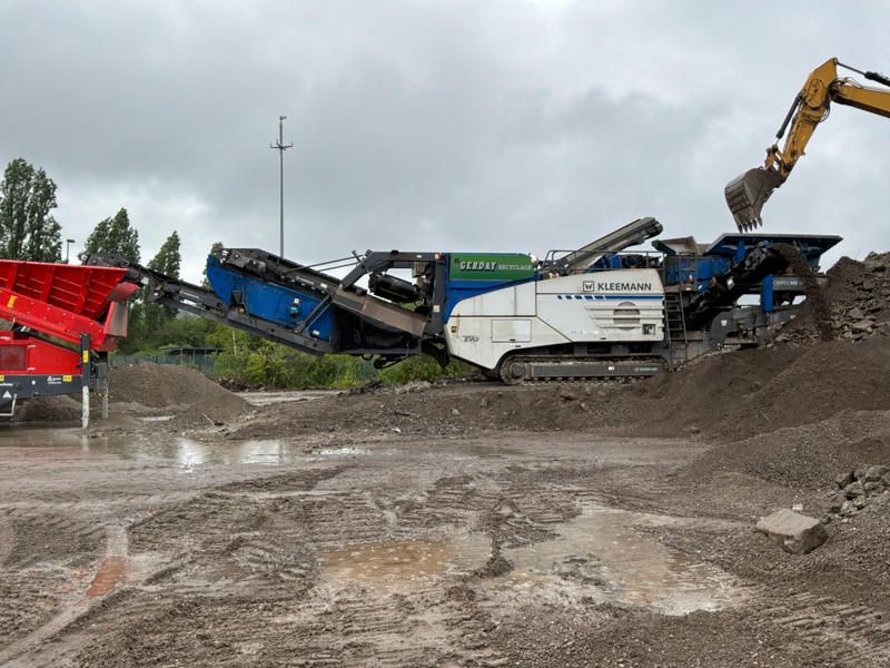 2021 Kleemann MR 130i EVO 2 Mobile percussion crusher
