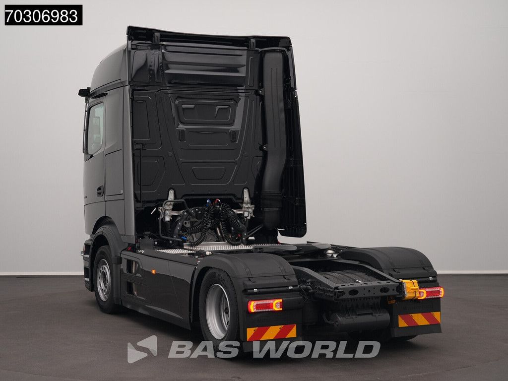 Mercedes Actros L 1853 4X2 NEW! ProCabin-Big 2x tanks Retarder Standclima Navi ACC