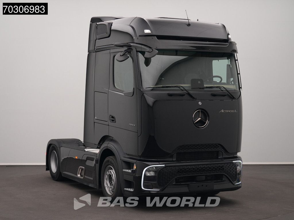 Mercedes Actros L 1853 4X2 NEW! ProCabin-Big 2x tanks Retarder Standclima Navi ACC