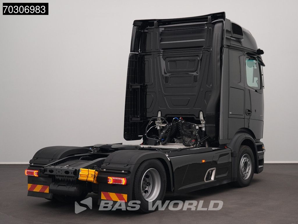 Mercedes Actros L 1853 4X2 NEW! ProCabin-Big 2x tanks Retarder Standclima Navi ACC