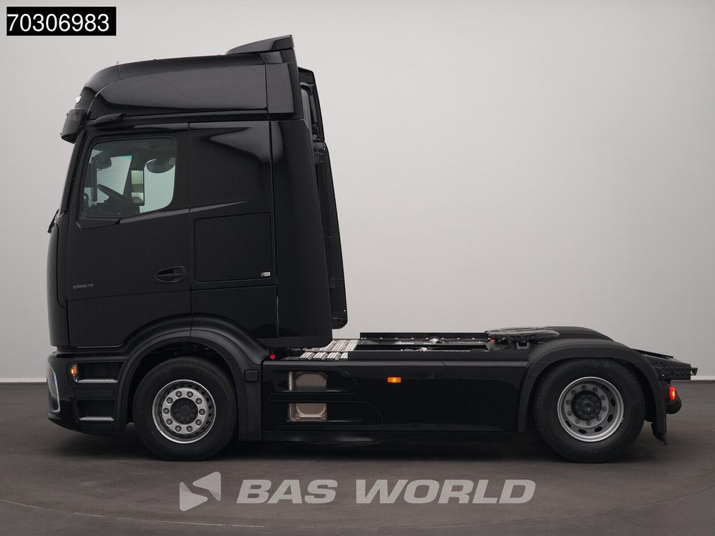 Mercedes Actros L 1853 4X2 NEW! ProCabin-Big 2x tanks Retarder Standclima Navi ACC