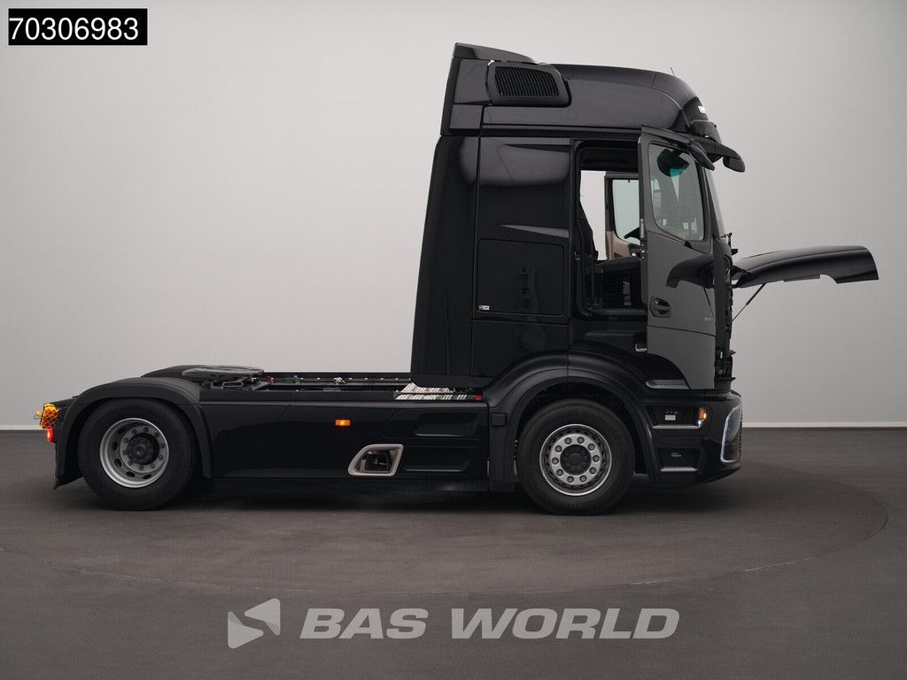Mercedes Actros L 1853 4X2 NEW! ProCabin-Big 2x tanks Retarder Standclima Navi ACC