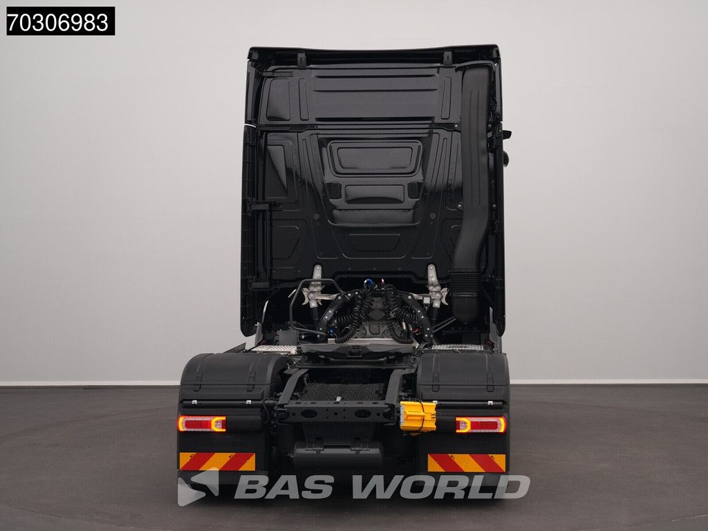 Mercedes Actros L 1853 4X2 NEW! ProCabin-Big 2x tanks Retarder Standclima Navi ACC