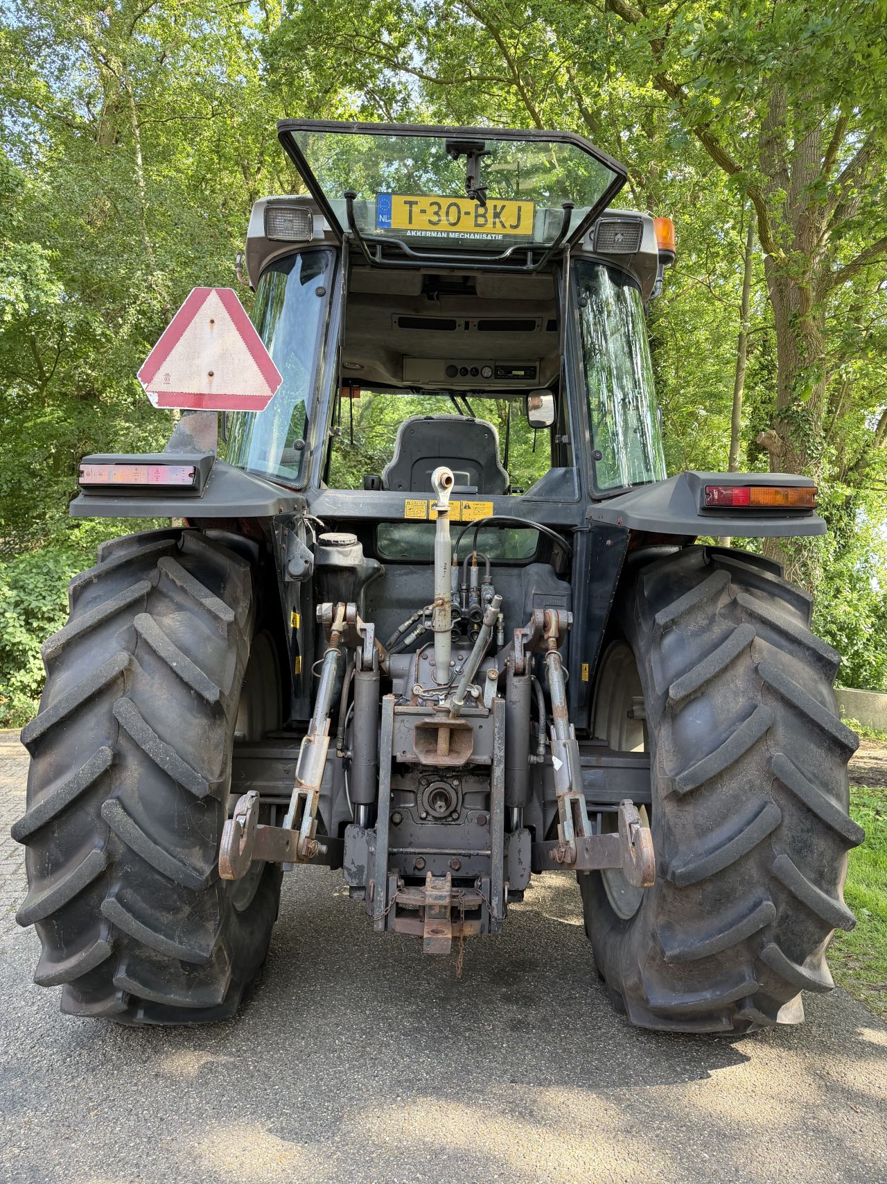 Massey Ferguson 6130