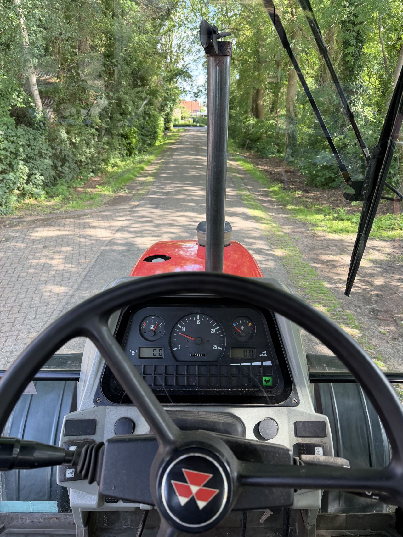 Massey Ferguson 6130