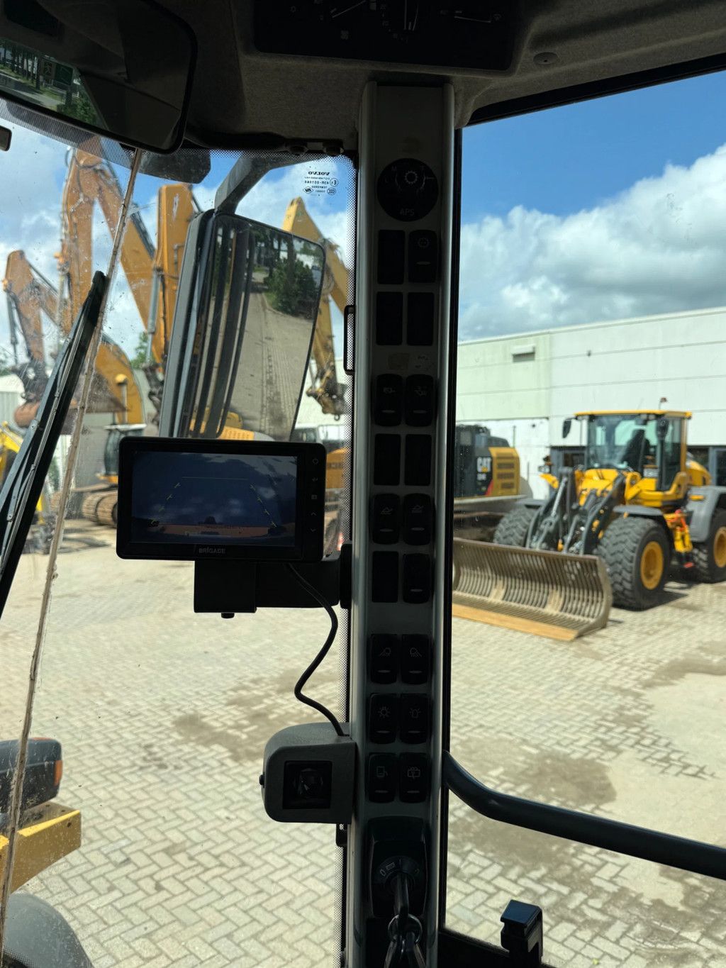 Volvo L90F