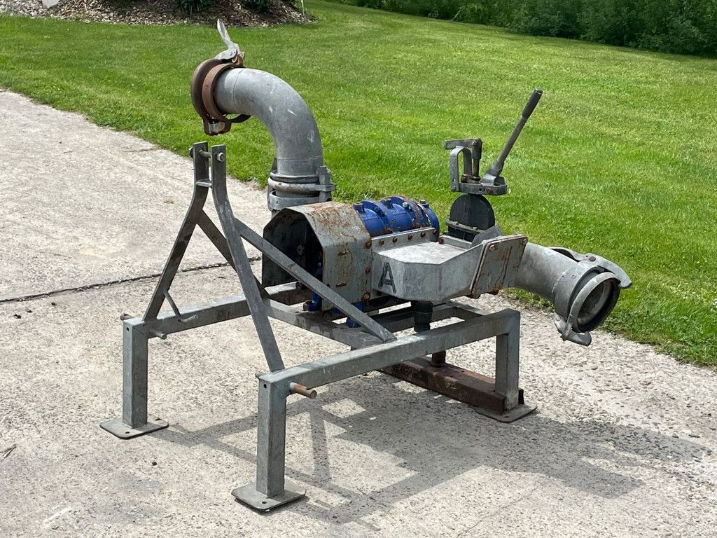 Vogelzang R240 S mestpomp gedragen