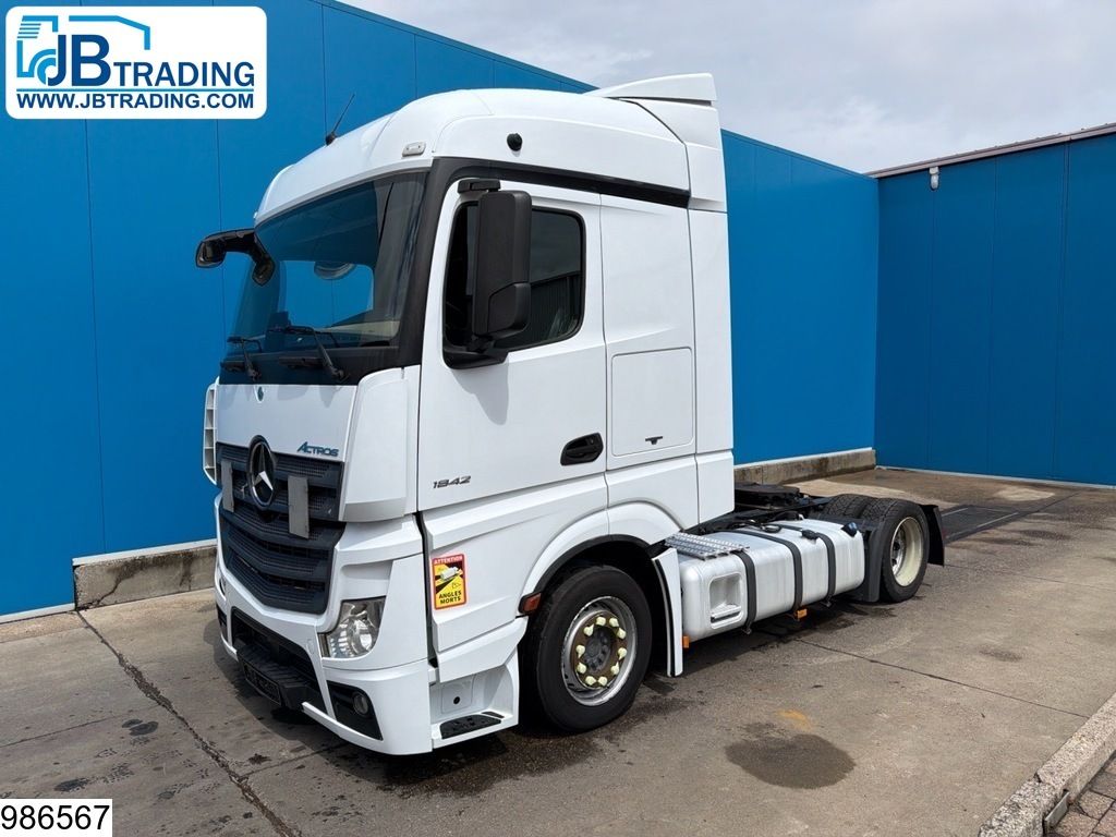 Mercedes Actros 1842 Euro 6, retarder, air suspension