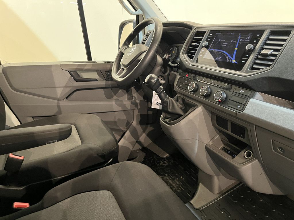 Volkswagen Crafter 35 2.0 TDI L3 140 PK Bakwagen / Dhollandia Laadklep / Meubelbak / Euro 6 / Airco / Cruise Control / CarPlay / Navigatie / 3-Zits / 85.000 KM !!