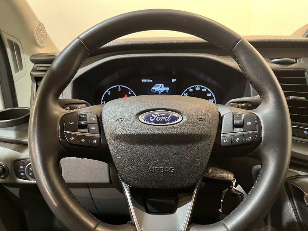 Ford Transit 2.0 TDCI L4 Trend 130 PK RWD Bakwagen / Sorensen Laadklep / Meubelbak / Euro 6 / Airco / Cruise Control / 3-Zits / 54.00 KM !!