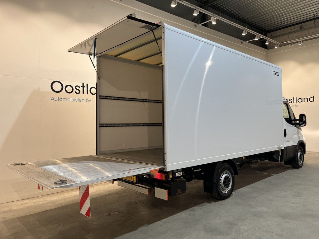Iveco Daily 35S14V 2.3 410 Bakwagen / Dhollandia Laadklep / Meubelbak / Euro 6 / Airco / Cruise Control / Camera / 3-Zits / 30.000 KM !!