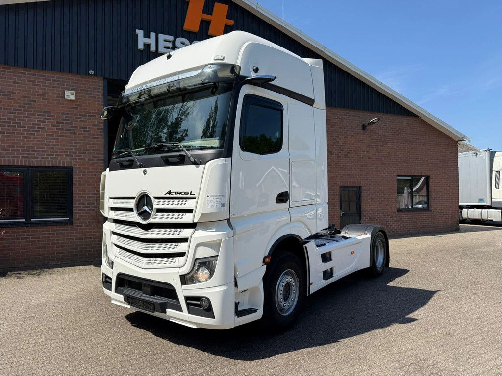 Mercedes-Benz Actros 1845 L Gigaspace 2x tank Standairco Smarttacho 2! 362.958KM