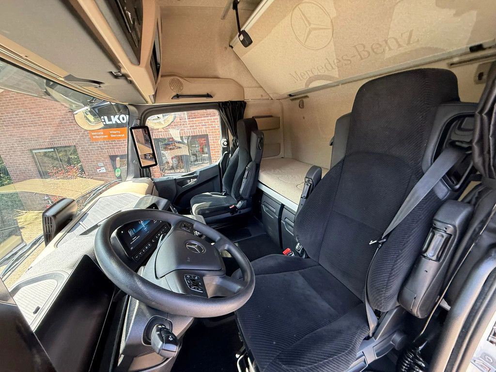 Mercedes-Benz Actros 1845 L Gigaspace 2x tank Standairco Smarttacho 2! 362.958KM