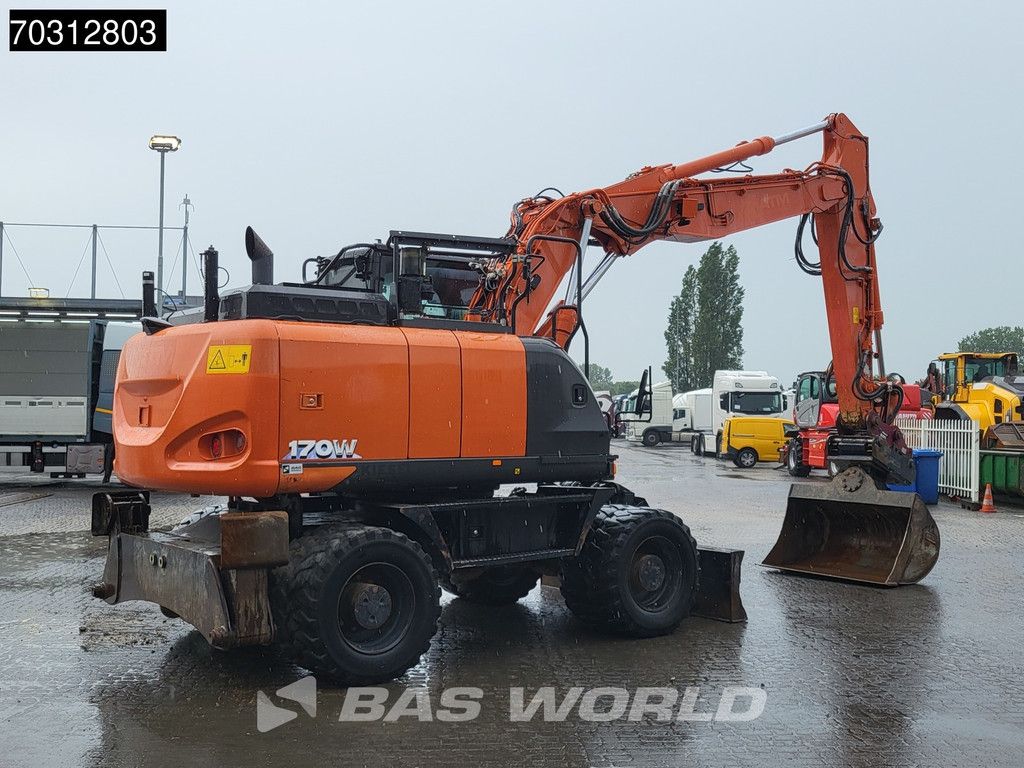 Hitachi ZX170W -6