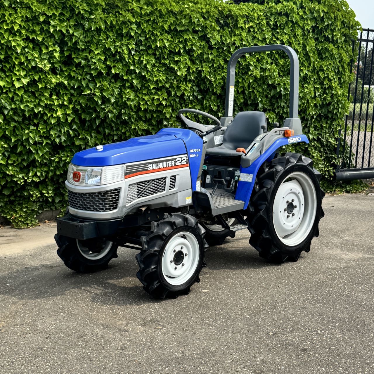 ISEKI SIAL HUNTER 22