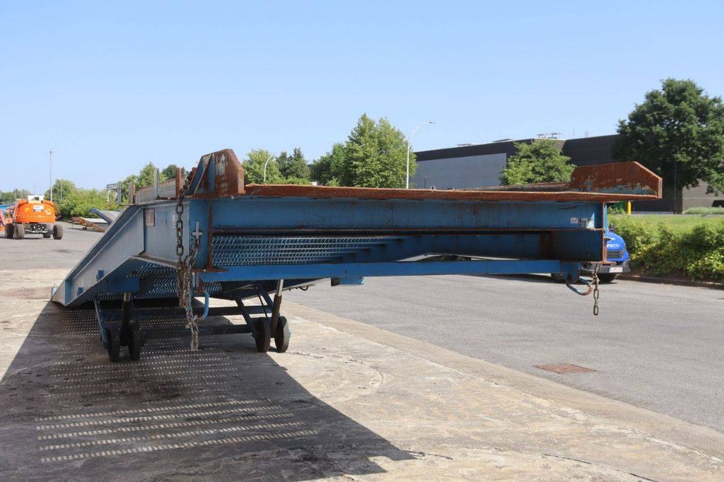 Mobile loading bridge Technicas 10000kg 2017