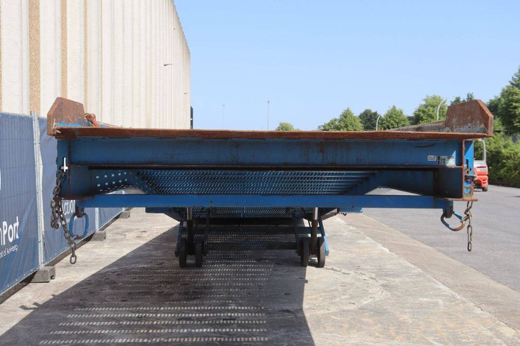 Mobile loading bridge Technicas 10000kg 2017
