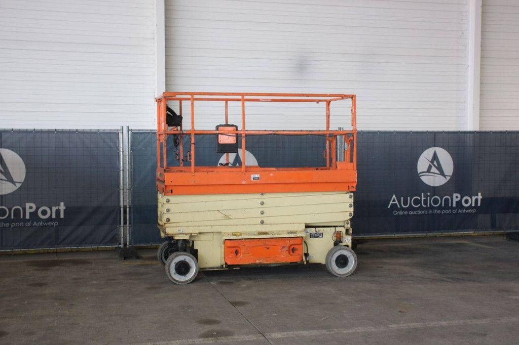 Scissor lift JLG 2646ES Electric 9.92m 2016