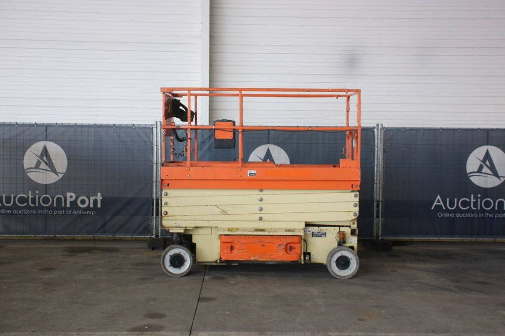 Scissor lift JLG 2646ES Electric 9.92m 2016