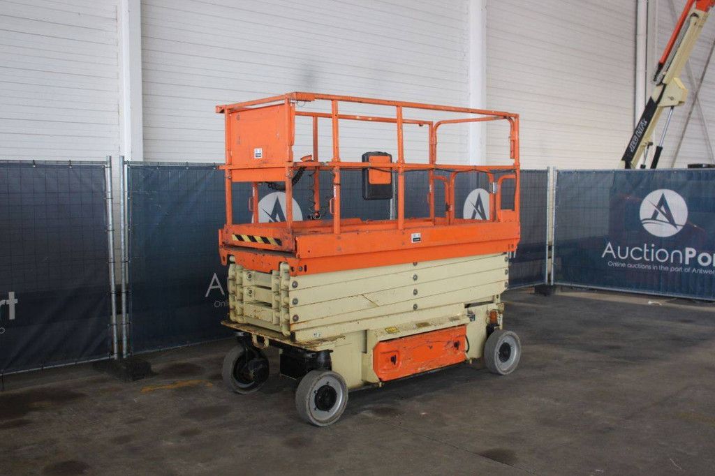 Scissor lift JLG 2646ES Electric 9.92m 2016
