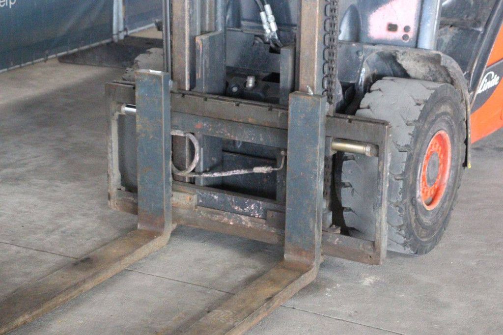 Linde H30D-02 Diesel-Gabelstapler 3000 kg 5,2 m 2015