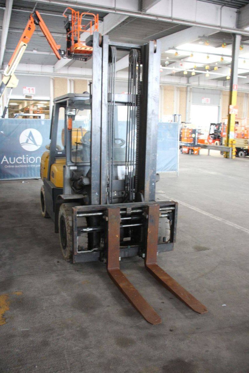 Gabelstapler TCM FG50T9 LPG 5000kg 2013