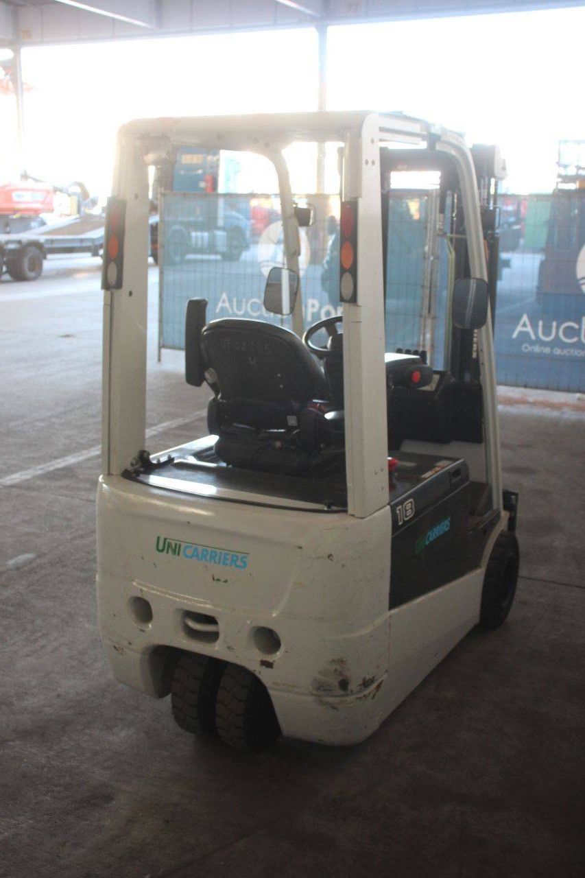 Unicarriers Gabelstapler AG1N1L18Q, elektrisch, 1800 kg, 3,3 m, Baujahr 2015