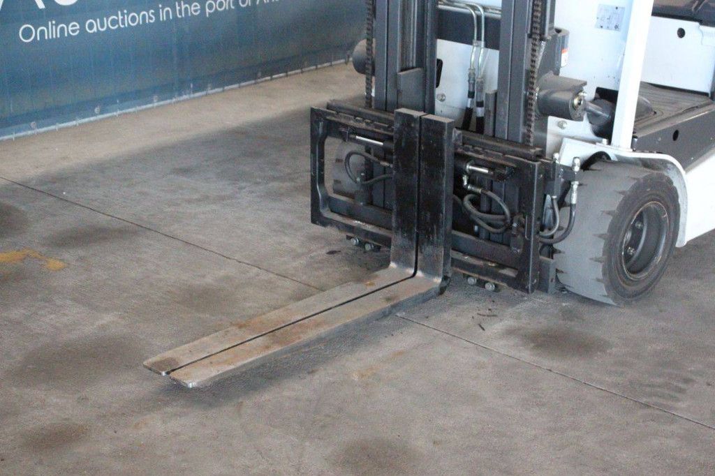 Unicarriers Gabelstapler AG1N1L18Q, elektrisch, 1800 kg, 3,3 m, Baujahr 2015