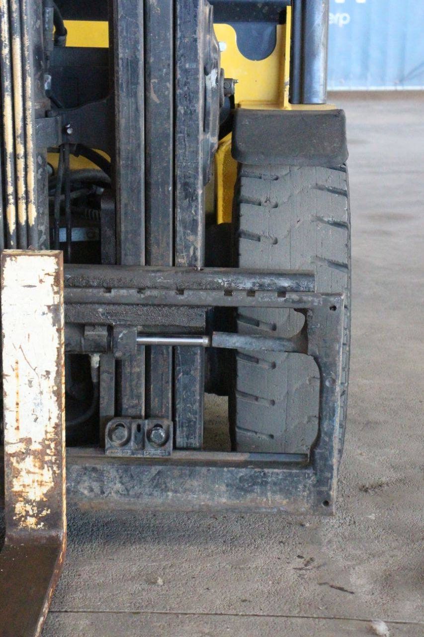 Gabelstapler Yale GLP25VX LPG 2350kg 4,95m 2017