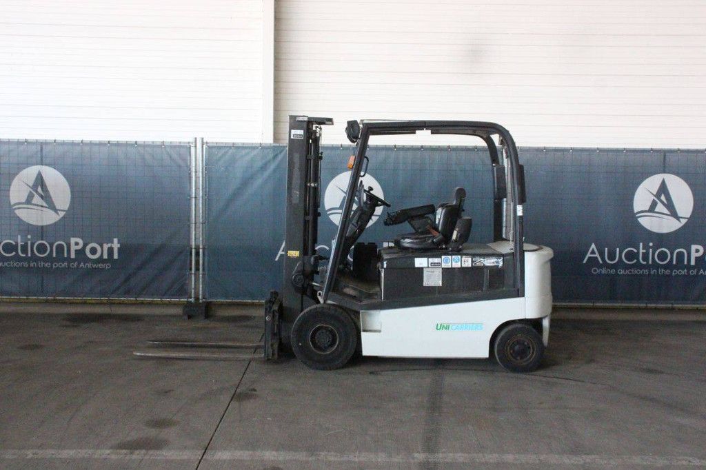 Unicarriers G1Q2L25Q Elektro-Gabelstapler, 2500 kg, 3,3 m, Baujahr 2015