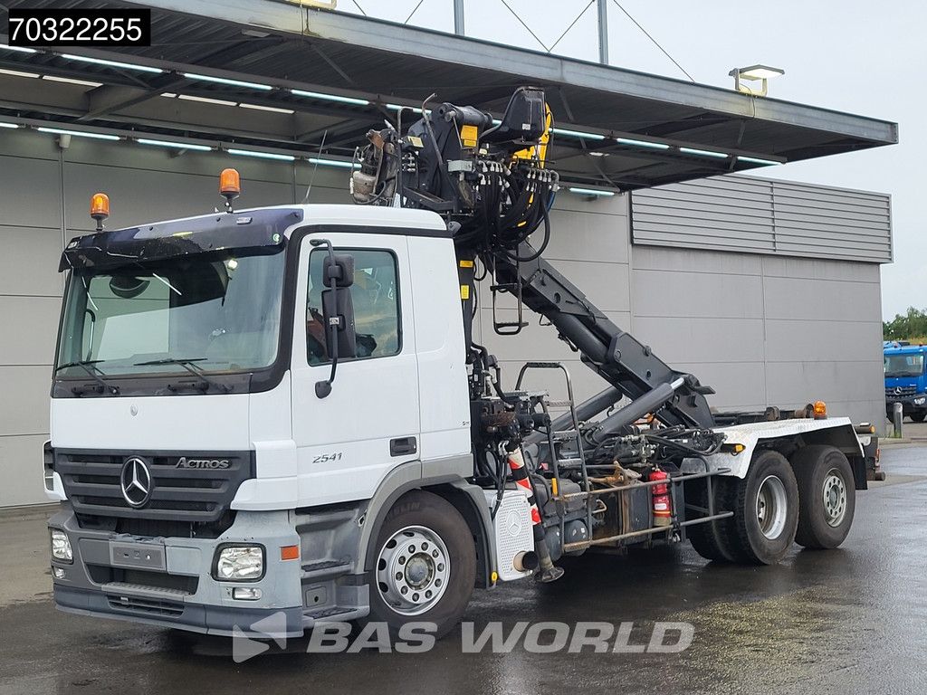 Mercedes Actros 2541 6X2 Jonsered J1142Z80A Crane + 20 tons hooklift Lift-axle Full Air Euro 3
