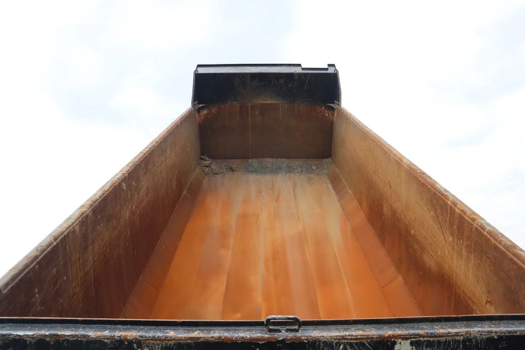 Volvo FH 480 | 8X4 | FULL STEEL | BIG AXLES | EXCELLENT CONDITION