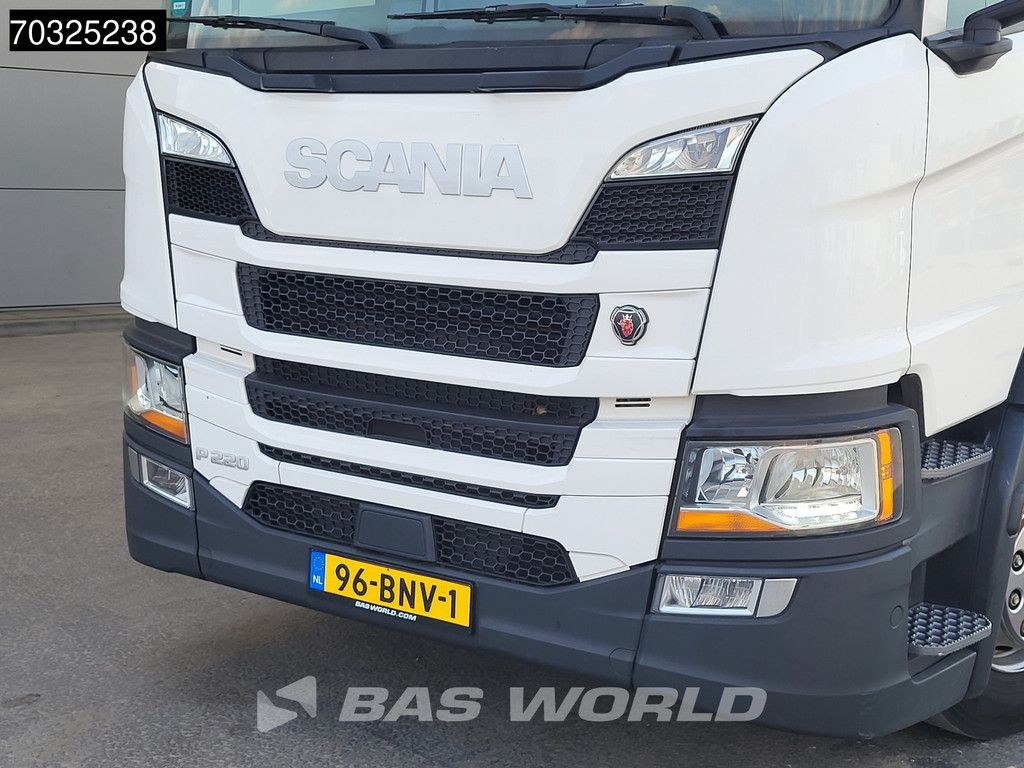 Scania P P220 4X2 DHollandia Tailgate 7,41m Box Euro 6