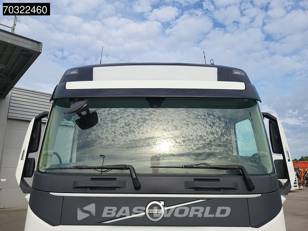 Volvo FM 420 4X2 New model Globe