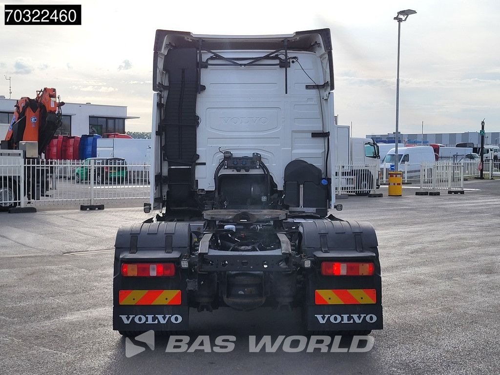 Volvo FM 420 4X2 New model Globe