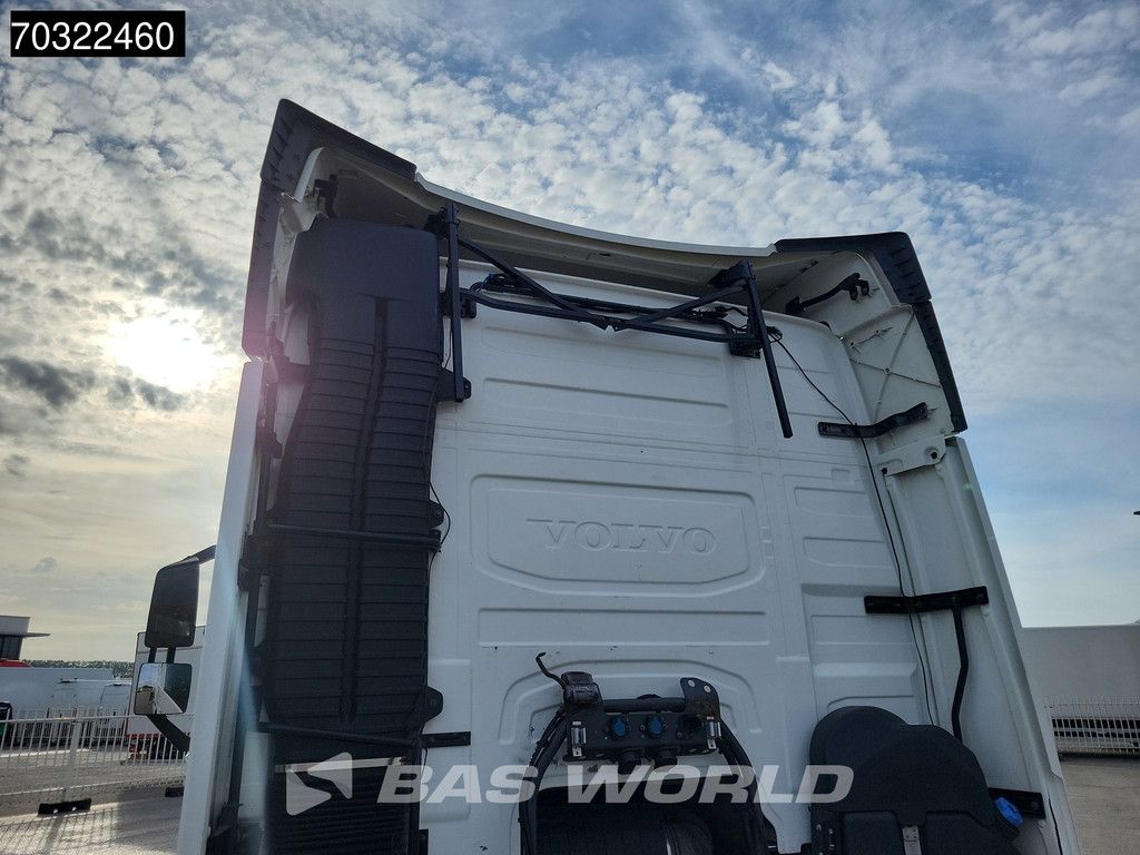 Volvo FM 420 4X2 New model Globe