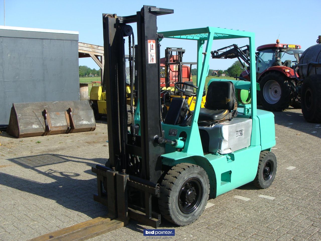 Mitsubishi 2.5 ton, LPG