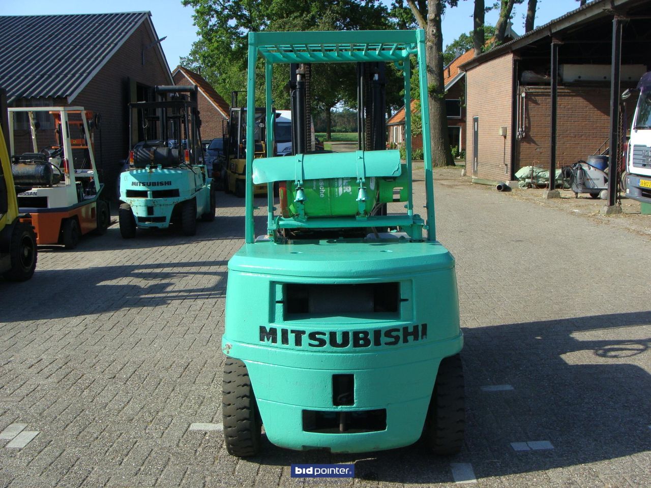 Mitsubishi 2.5 ton, LPG