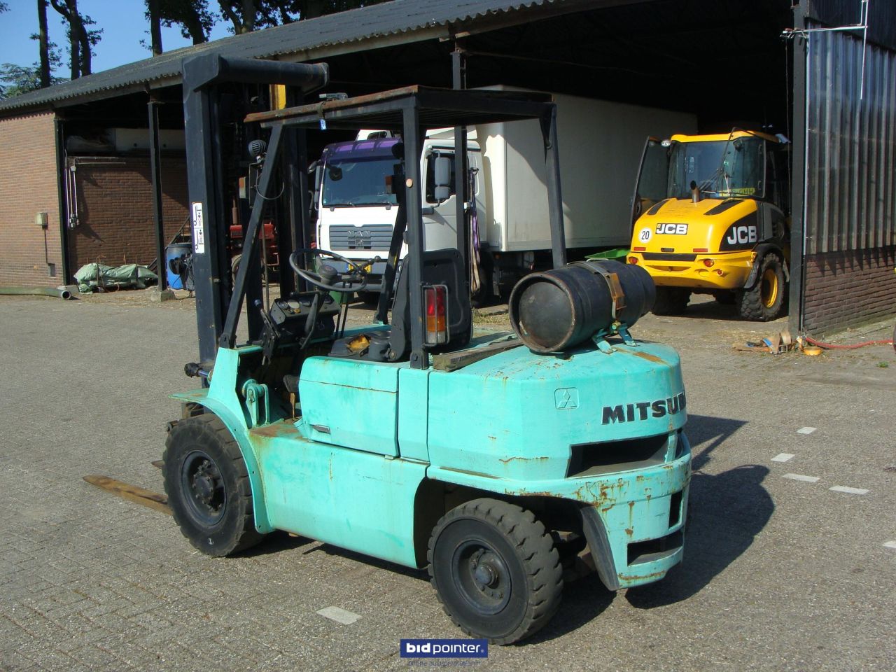 Mitsubishi 3 ton, LPG.