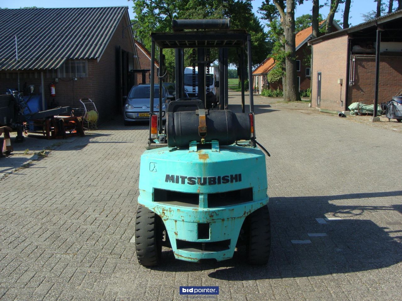 Mitsubishi 3 ton, LPG.