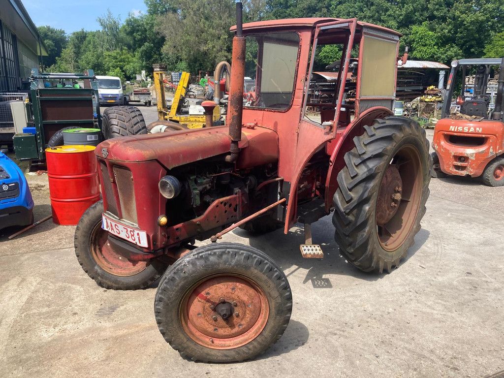 Bolinder Munktell BM320