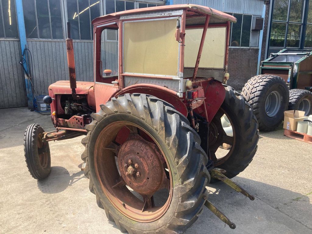 Bolinder Munktell BM320