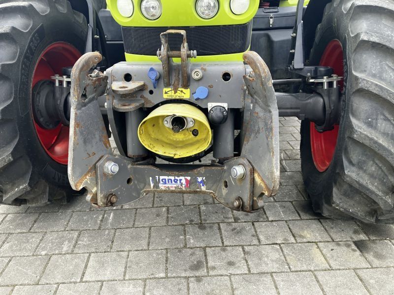 Claas ARION 610 CIS