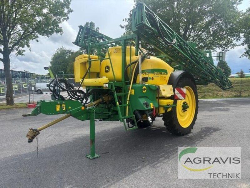 John Deere 732