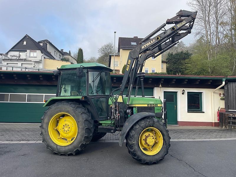 John Deere 2850 A Allradschlepper mit Frontlader u. TÜV wie 2250 2450 2650
