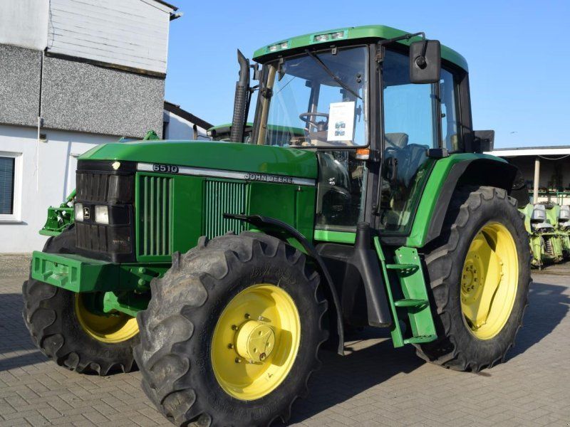 John Deere 6510