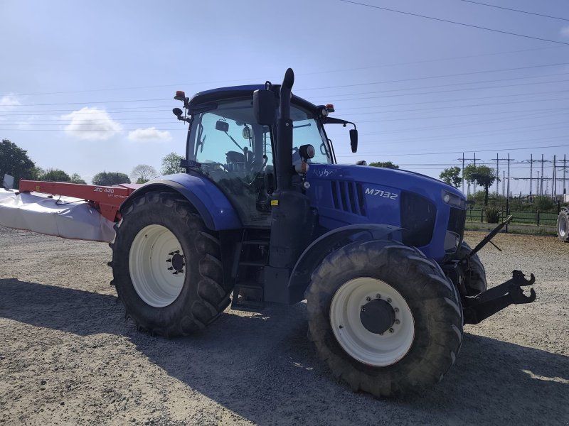 Kubota M7132