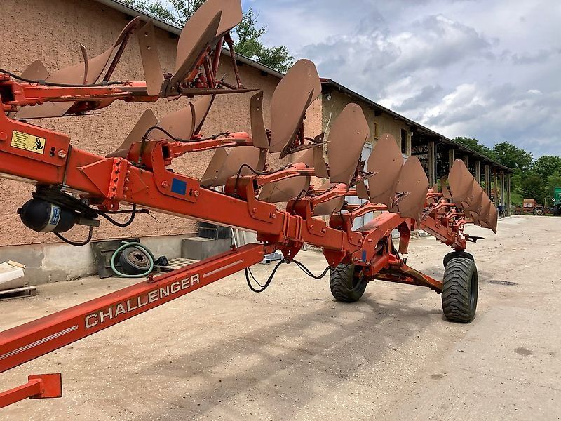 Kuhn Challenger CH 9