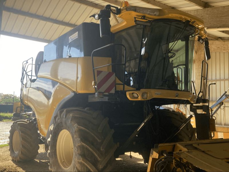 New Holland CR 980